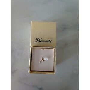KREMENTZ Vintage Dainty Pearl + Gold Mini Flower Stem Pin With box